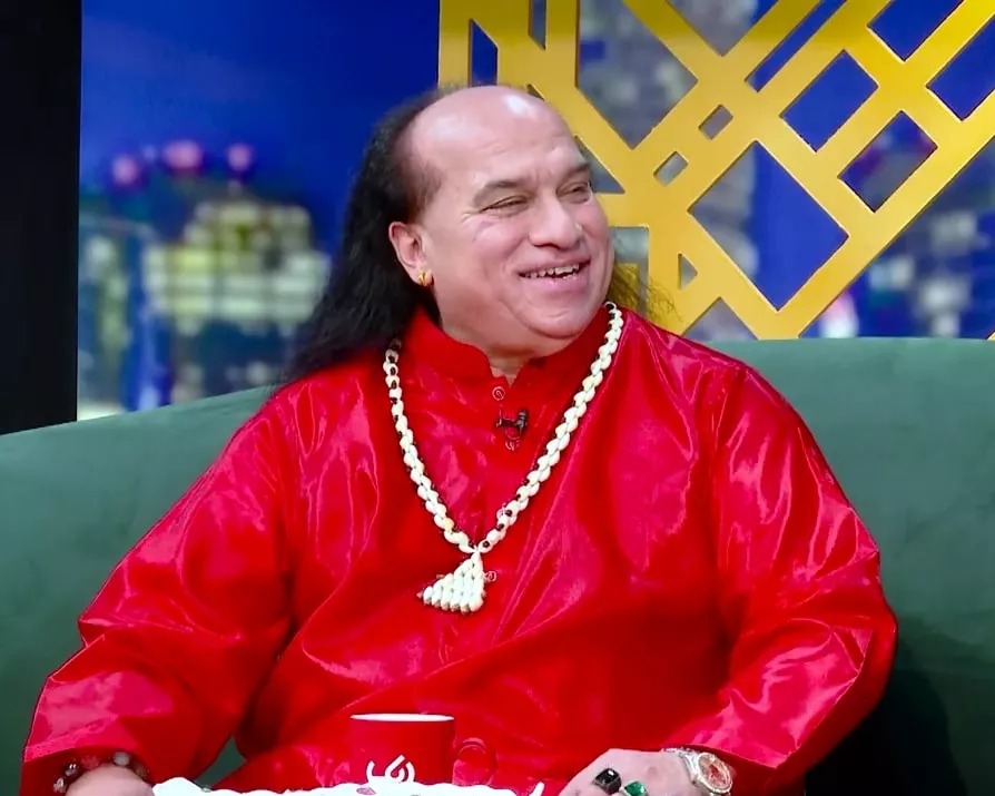پاکستانی گلوکار علی حیدر نے چاہت فتح علی خان کے ساتھ گانے سے انکار کر دیا