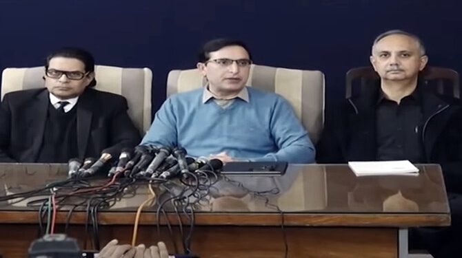 کمیشن نہ بنا تو مذاکرات بھی نہیں ہوں گے، پی ٹی آئی کا اعلان