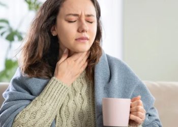 گلے کی خراش سے نجات کے آسان اور مؤثر طریقے
